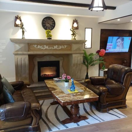 Apartment B O R A Tskaltubo Ngoại thất bức ảnh