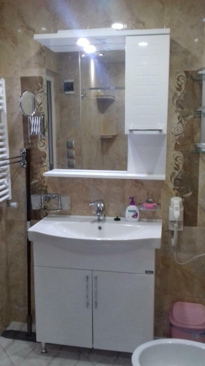Apartment B O R A Tskaltubo Ngoại thất bức ảnh